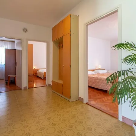 Irena's Place A2 Daire Rovinj
